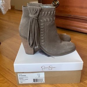 Jessica Simpson Chassie Suede Boots -Size 8